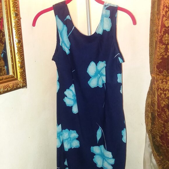 EUC Long Blue Floral Summer Dress - Picture 3 of 4